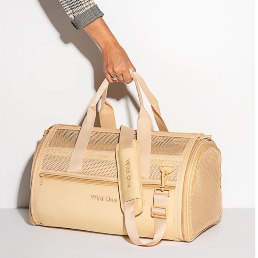 Wild One Travel Carrier - Tan